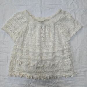 Chelsea & Theodore White Textured Lacy Detailed Boho Smocked Short Sleeve Top